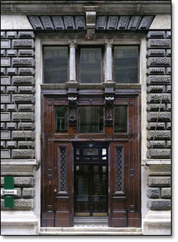 Salt Research Osmanli Bankasi Genel Mudurluk Binasi Girisi Karakoy Istanbul Entrance Of Ottoman Bank Head Office Karakoy Istanbul